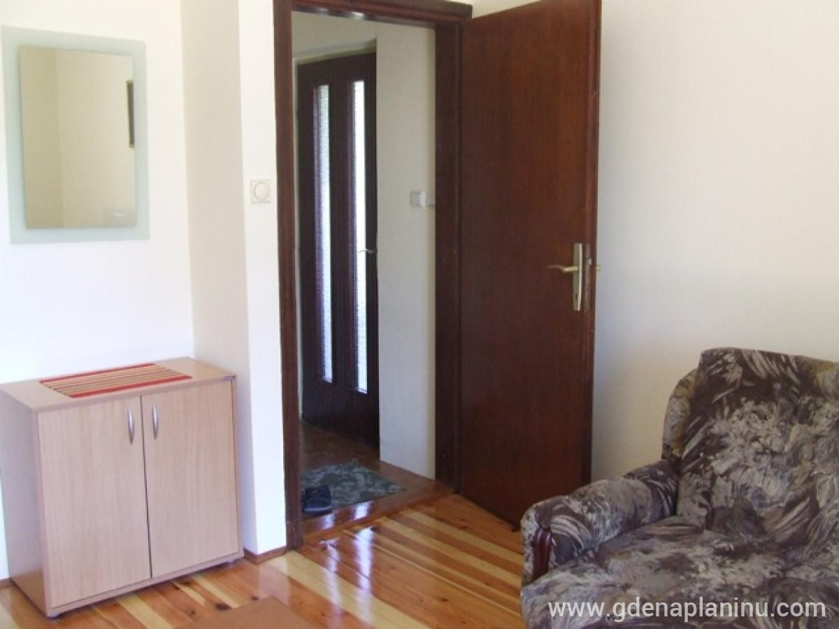 Apartman "Kao kod kuce" Knezevic, ενοικιαζόμενα δωμάτια στο μέρος Zlatibor, Serbia