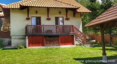 KUĆA  - TRIO - kucatrio@gmail.com, privatni smeštaj u mestu Zlatibor, Srbija