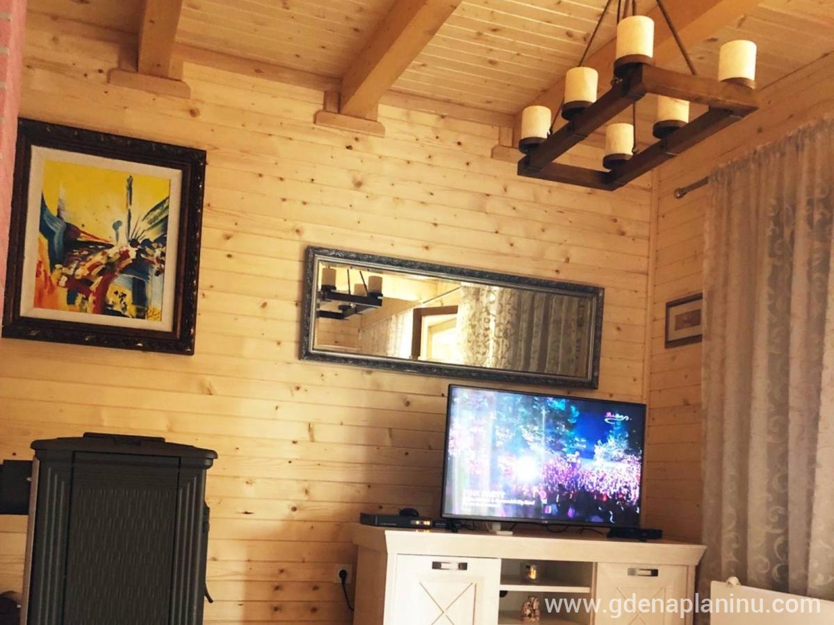 Bianca, zasebne nastanitve v mestu Žabljak, Črna gora - 5A3AF1F4-E5A8-4E2A-8EB7-E8E67309BA2A