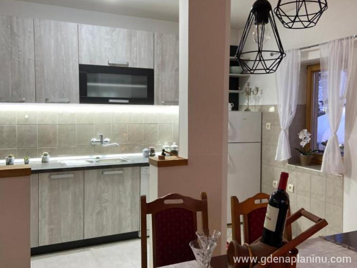 Apartment '84, Частный сектор жилья Pale, Босния и Герцеговина - 333161084