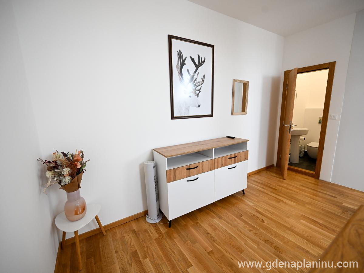 Apartman Galerija , alloggi privati a Zlatibor, Serbia - DSC_1507