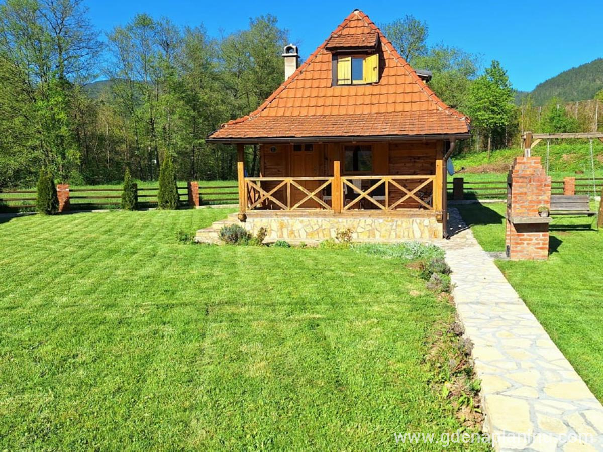 Apartmani Mateja – Mokra Gora, privat innkvartering i sted Mokra Gora, Serbia - Apartmani Mateja – dvorište i eksterijer