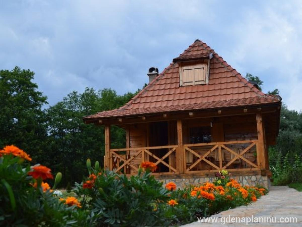 Apartmani Mateja – Mokra Gora, privat innkvartering i sted Mokra Gora, Serbia - Apartmani Mateja – dvorište i eksterijer