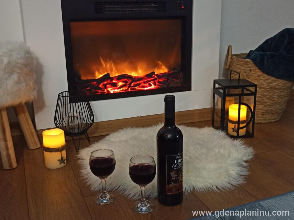 Apartman Nina – Brzeće, Kopaonik, Magán szállás a községben Kopaonik, Serbia - Kamin