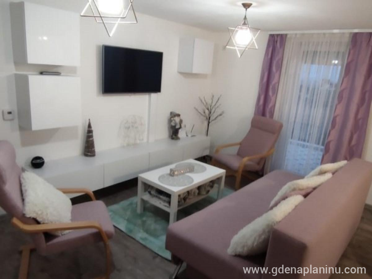 Villa Noa, alloggi privati a Kupres, Bosnia ed Erzegovina - Prostor za sedenje