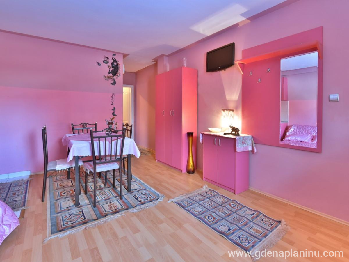 Vila Sofija Zlatibor, Delux Apartman 14, alojamiento privado en Zlatibor, Serbia - 10