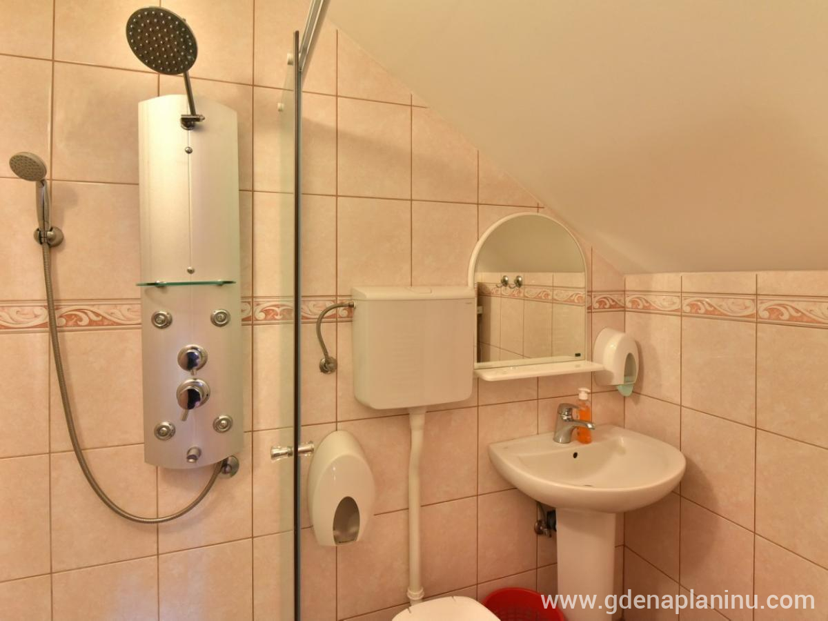 Vila Sofija Zlatibor, Delux Studio Apartman 13, privat innkvartering i sted Zlatibor, Serbia - 3