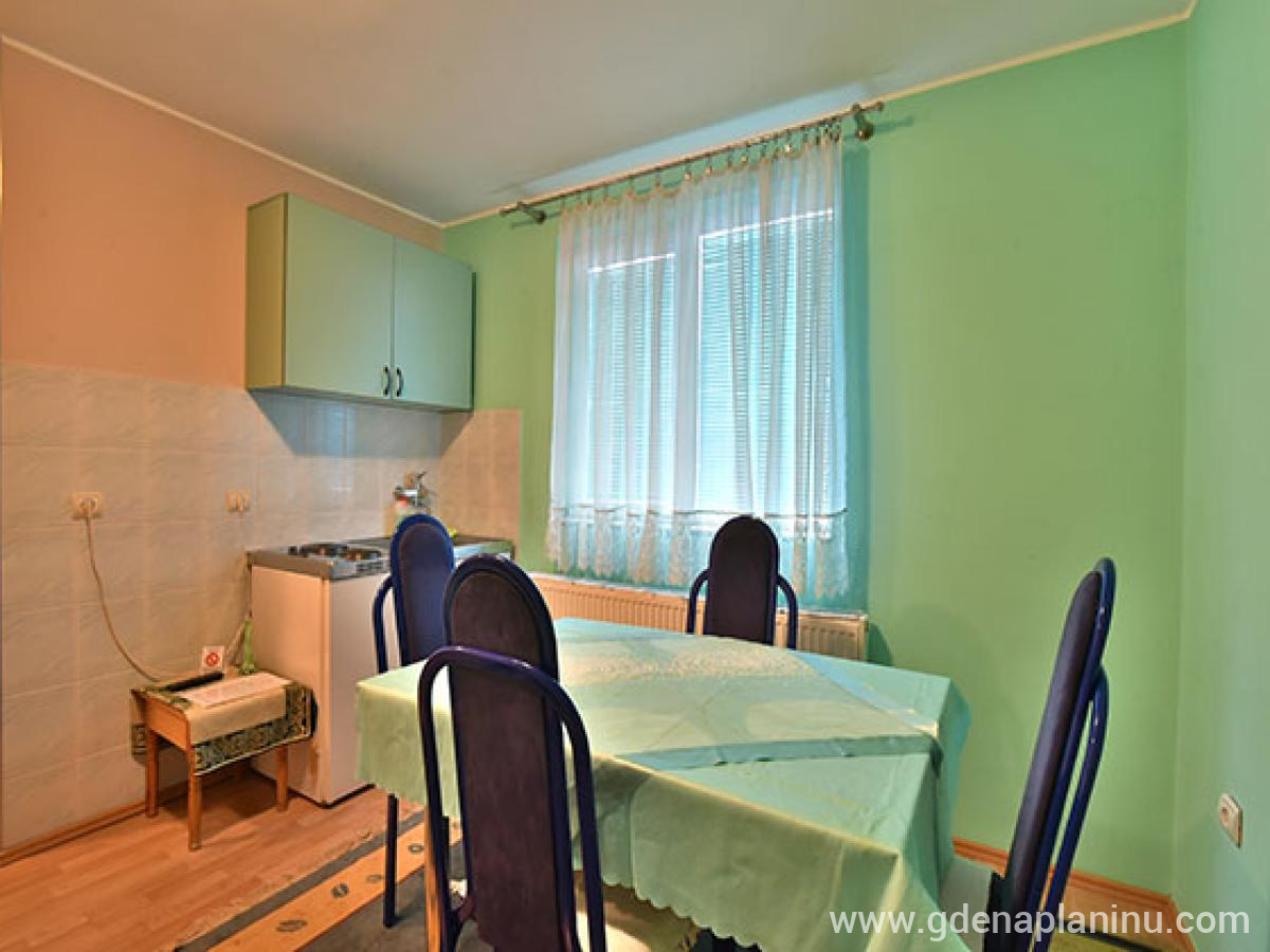 Vila Sofija Zlatibor, Apartman 8, logement privé à Zlatibor, Serbia - apartman_8_8