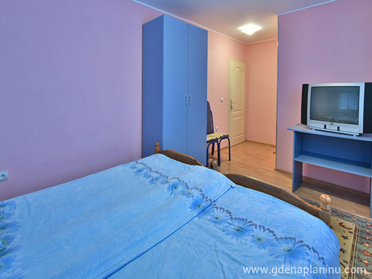 Vila Sofija Zlatibor, Soba 1 , alojamiento privado en Zlatibor, Serbia - soba_1_4