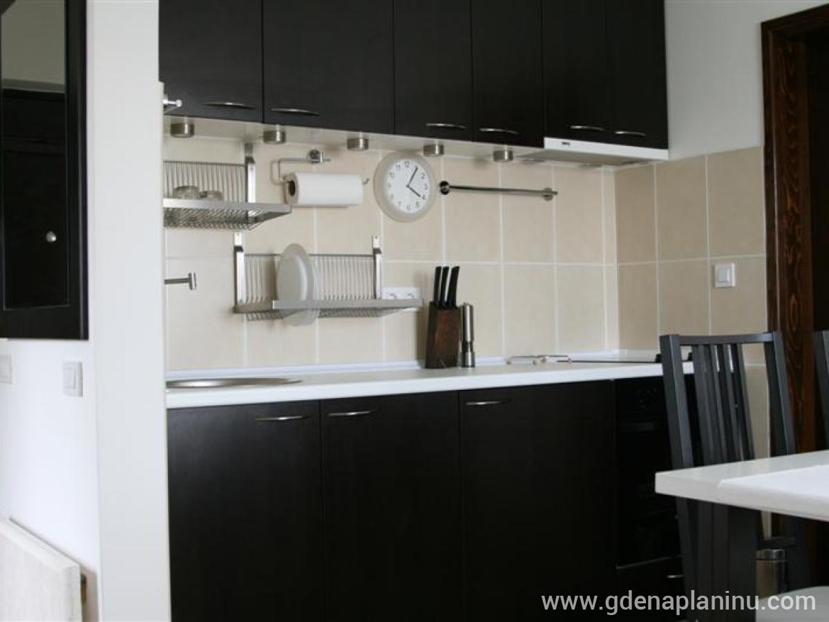 Apartman Anna, privatni smeštaj u mestu Zlatibor, Srbija - Kuhinja