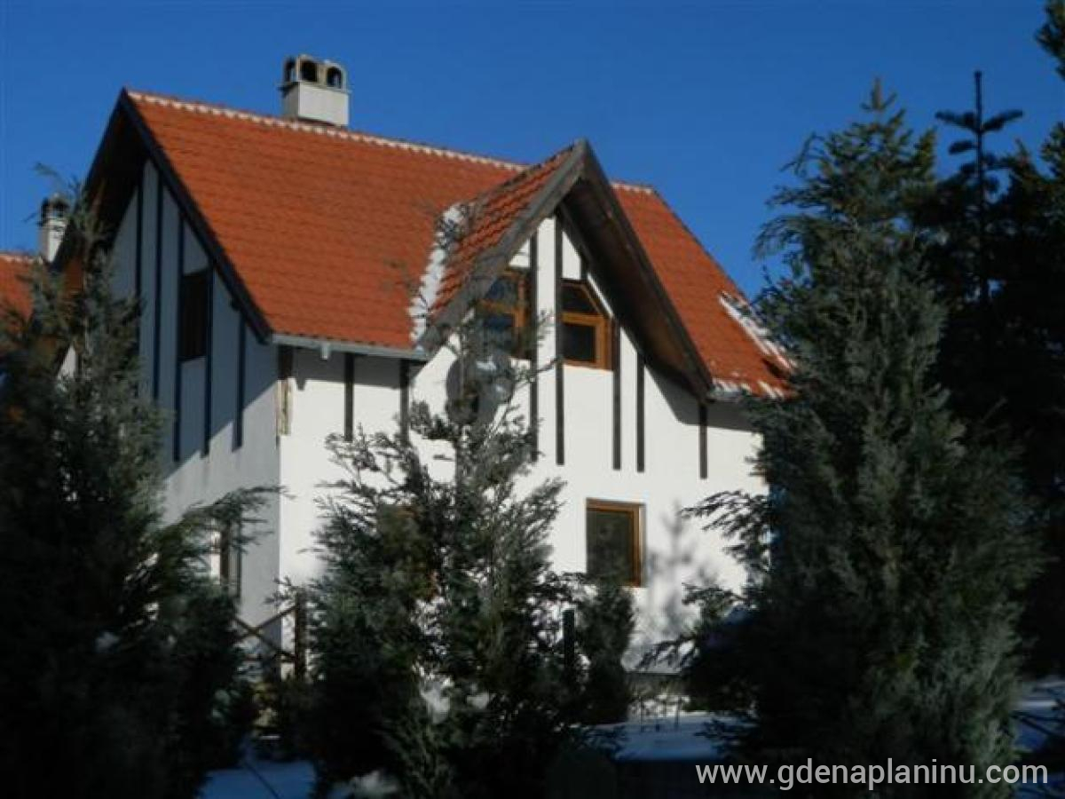 Divčibare,  VIKENDICA, zasebne nastanitve v mestu Divčibare, Serbia