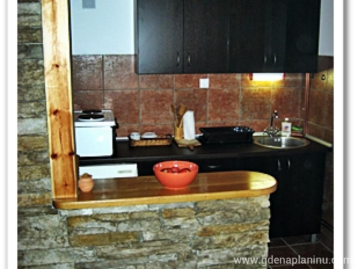 Zlatni bor-Tornik, logement privé à Zlatibor, Serbie
