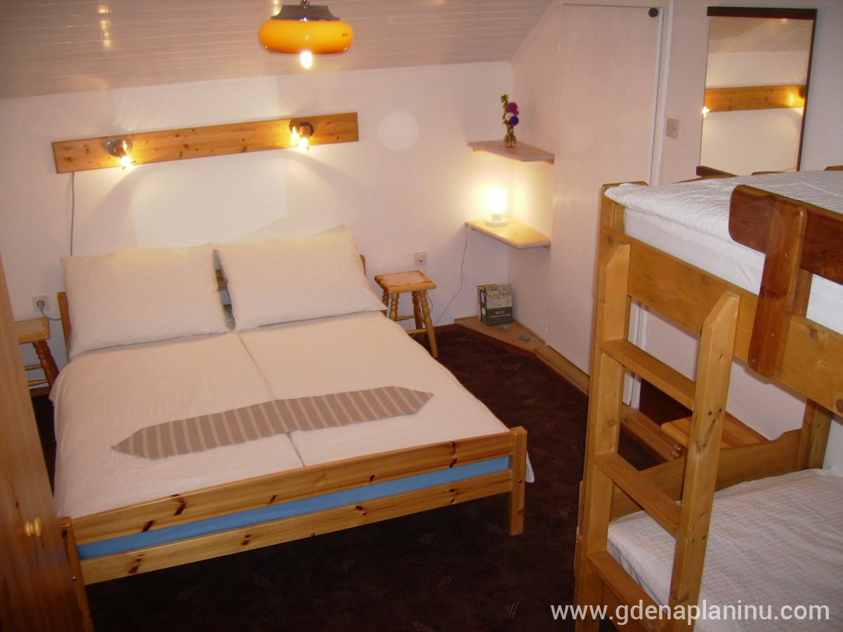 Apartma Torkar - Atraktivna lokacija, частни квартири в града Triglavski Narodni Park, Slovenia - Apartma 2