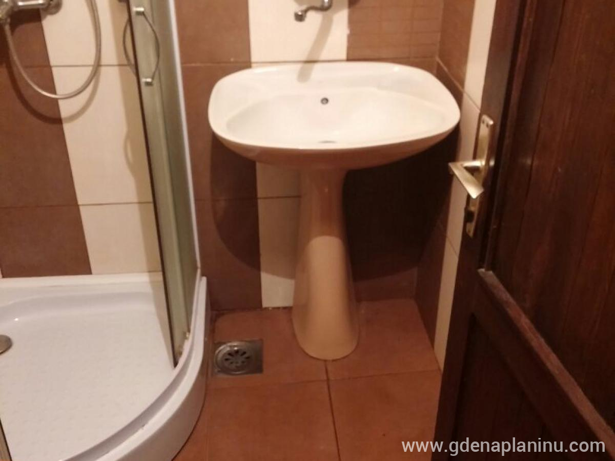 Apartman Jasmina, alojamiento privado en Zlatibor, Serbia
