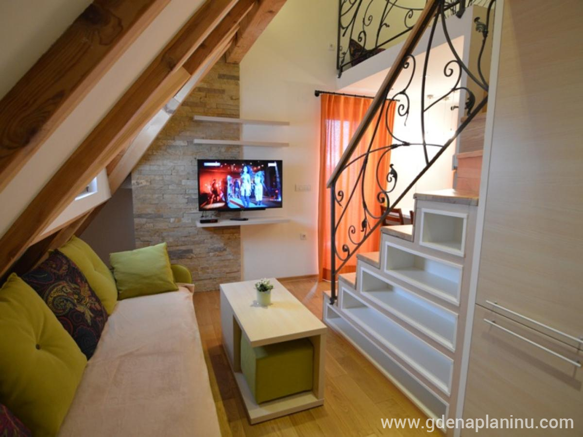 Vila Natural Wood, privat innkvartering i sted Zlatibor, Serbia