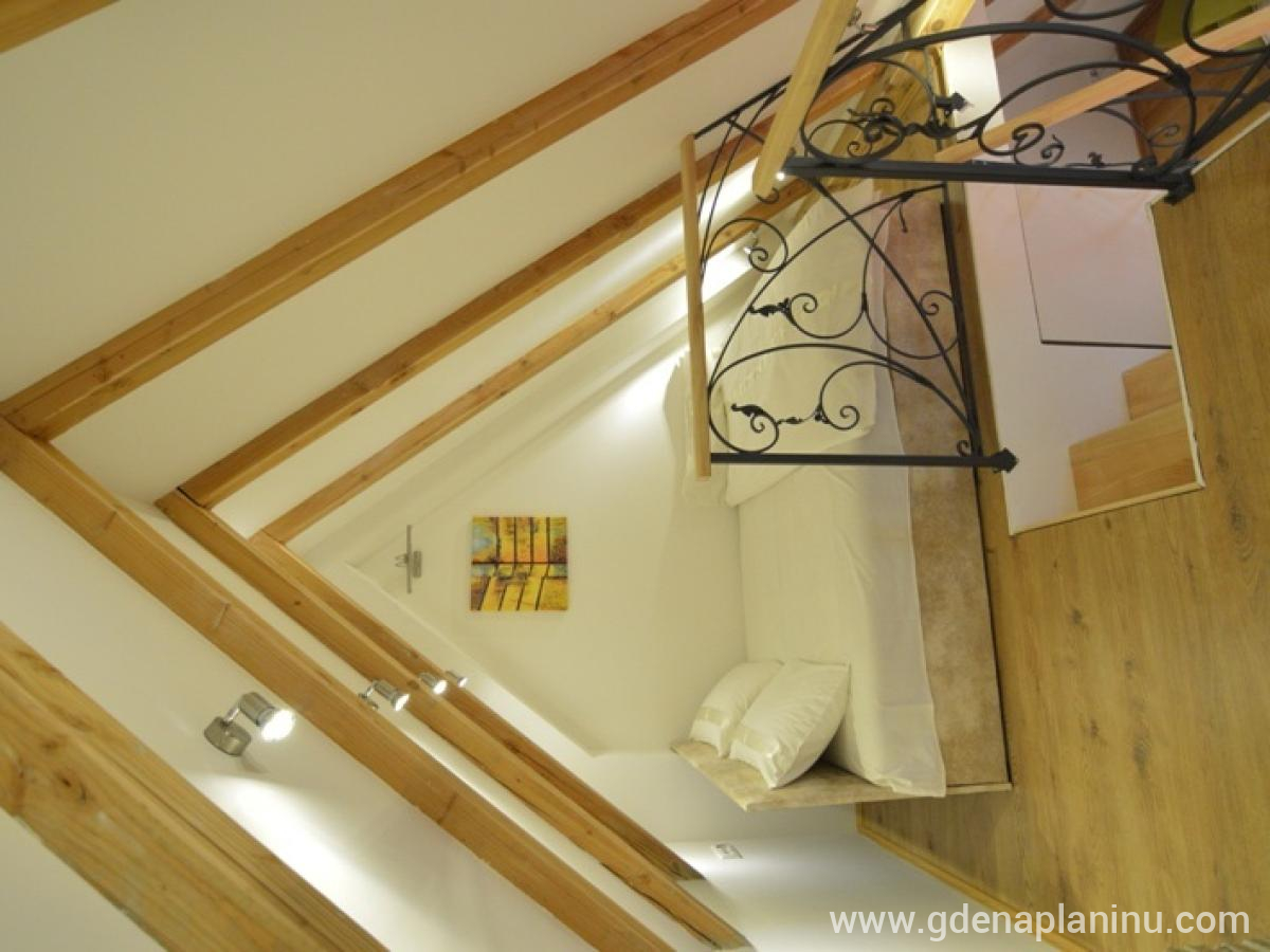 Vila Natural Wood, privat innkvartering i sted Zlatibor, Serbia