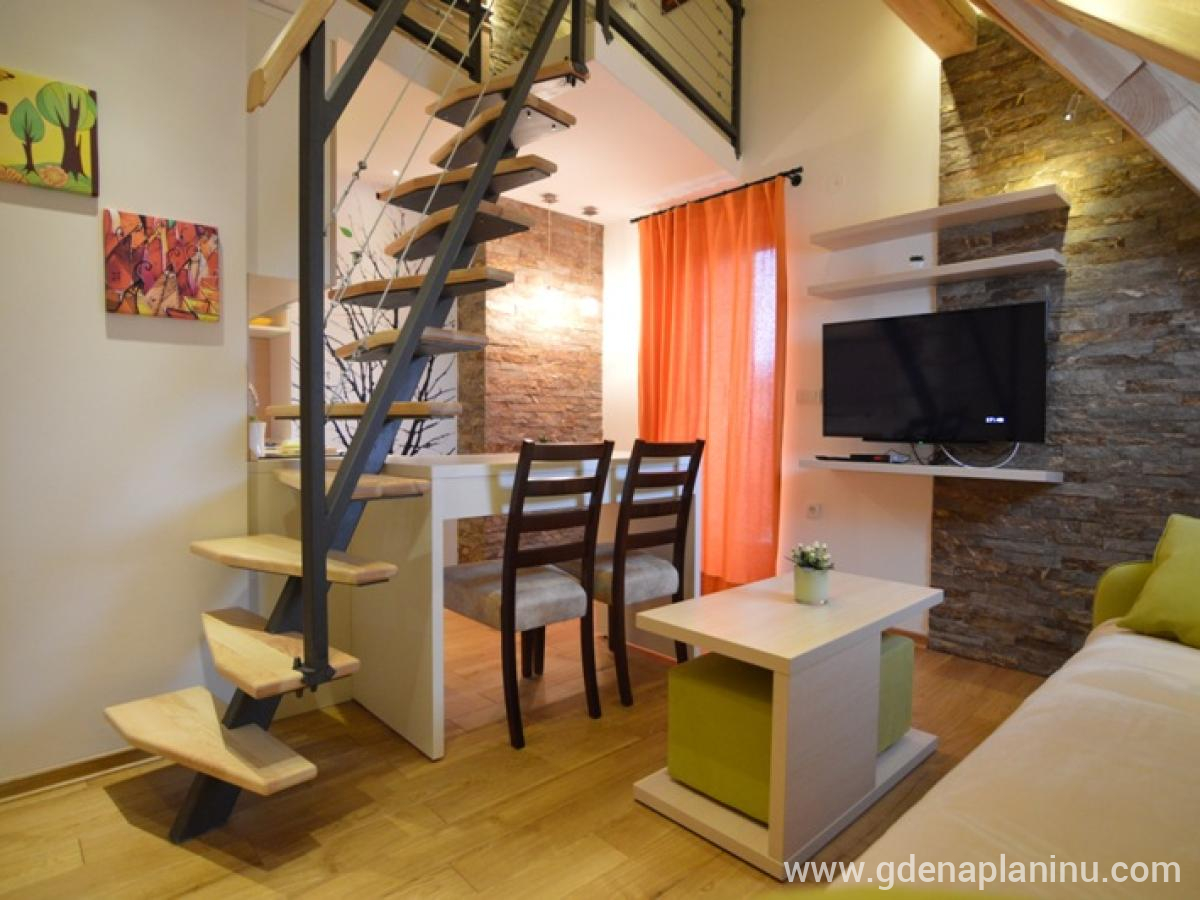 Vila Natural Wood, privat innkvartering i sted Zlatibor, Serbia