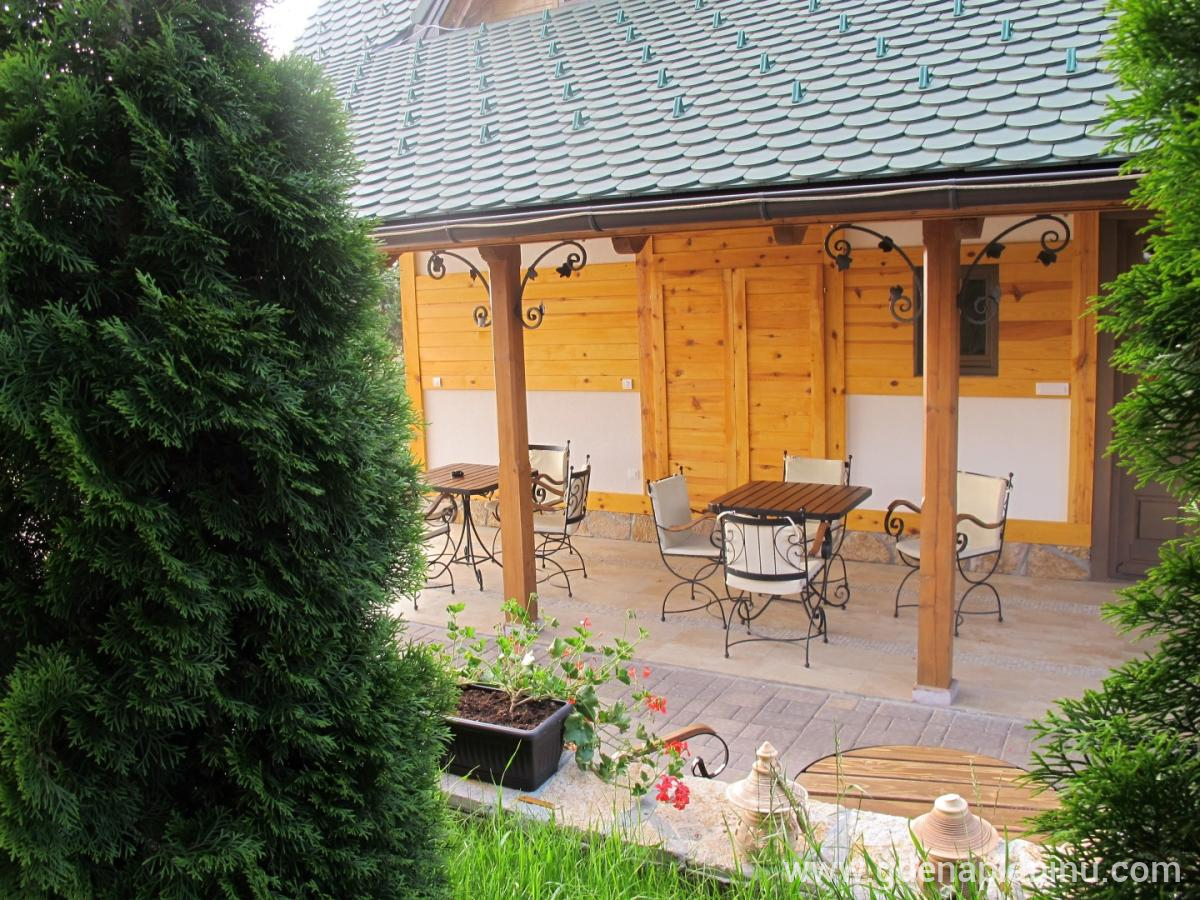 Vila Natural Wood, privat innkvartering i sted Zlatibor, Serbia