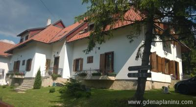 Apartmani Vila Vuk Zlatar, Magán szállás a községben Zlatar, Serbia