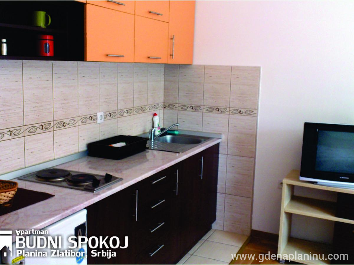 Zlatibor centar, Apartman BUDNI SPOKOJ, logement privé à Zlatibor, Serbie - Cuisine