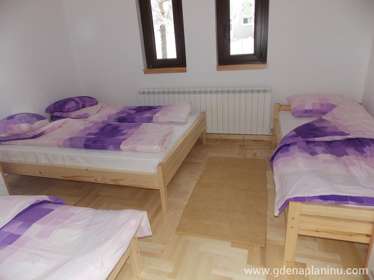 Vila Plamenac, privatni smeštaj u mestu Divčibare, Srbija