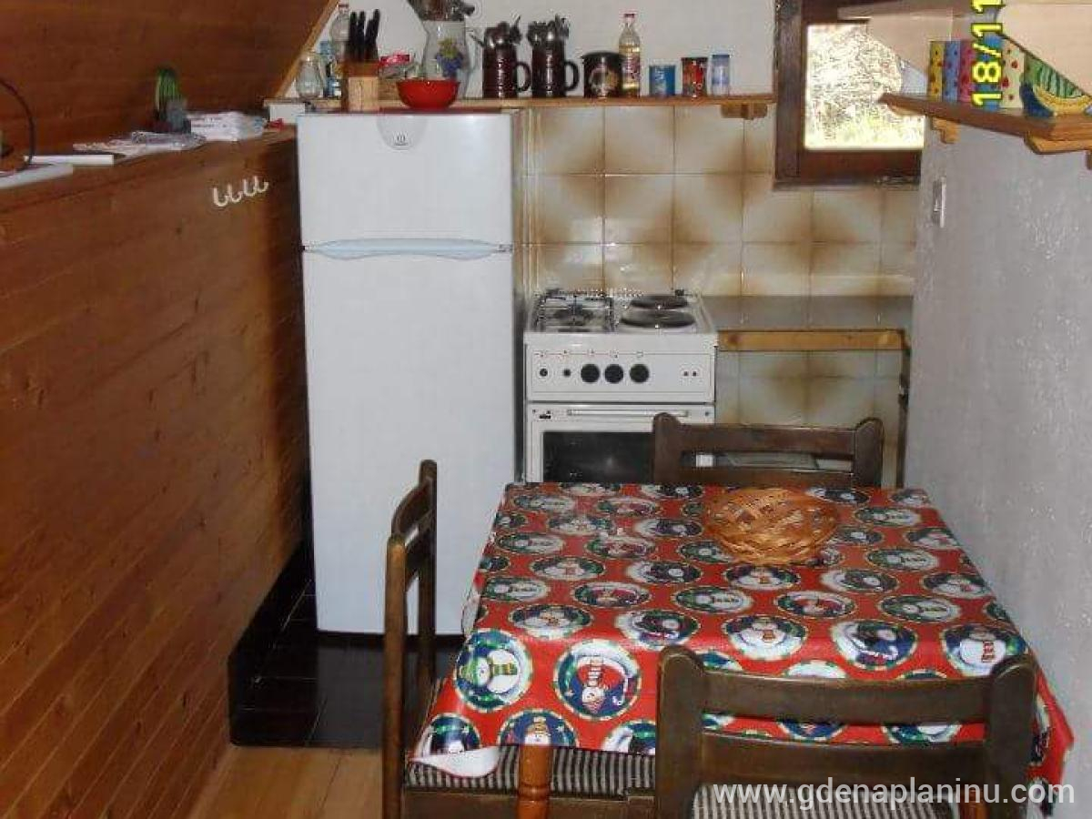Kuca Ćakar, private accommodation in city Jahorina, Bosnia and Herzegovina - Kitchen