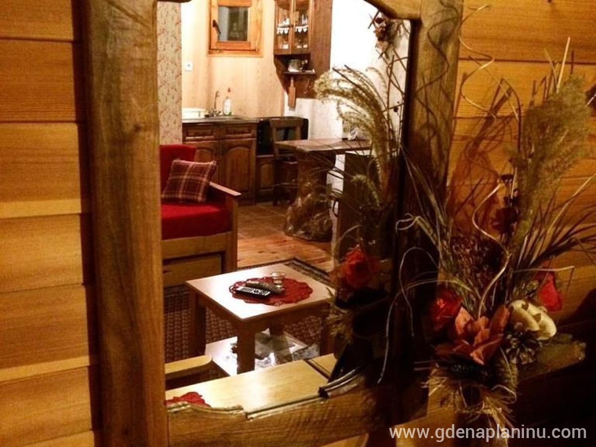 Konaci Zaovljanska jezera, alloggi privati a Tara, Serbia - Studio apartman