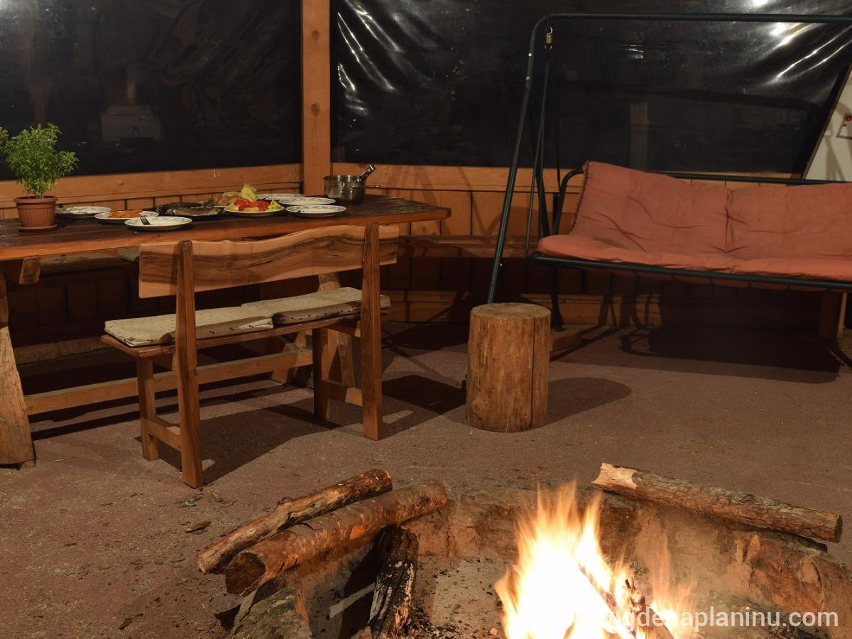 Konaci Zaovljanska jezera, alloggi privati a Tara, Serbia - Letnjikovac