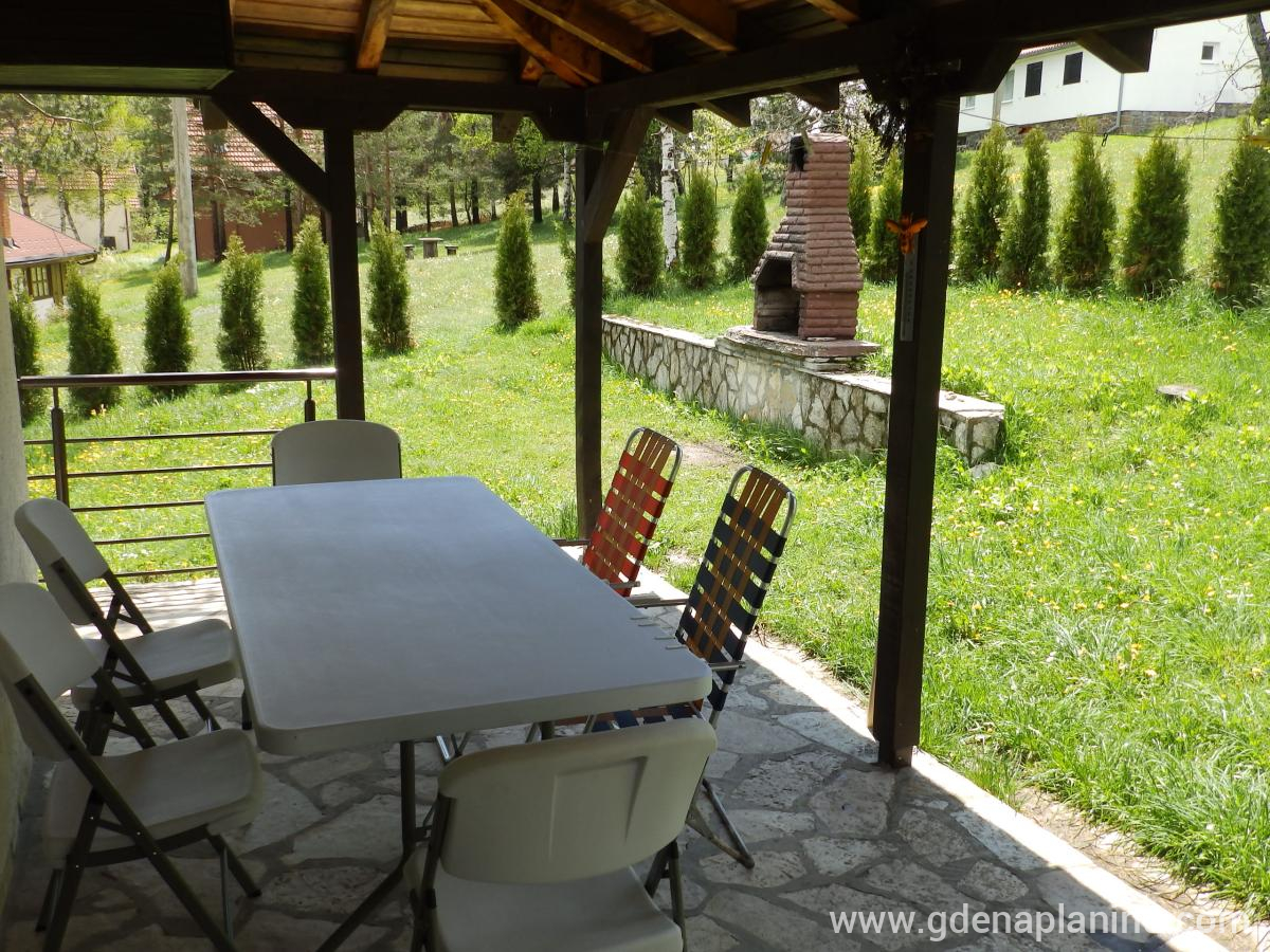 Vikendica LAZIĆ, Magán szállás a községben Divčibare, Serbia - P5083842