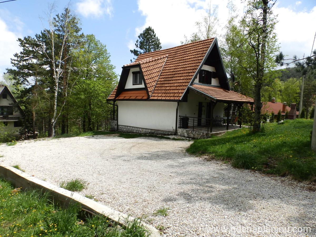 Vikendica LAZIĆ, Magán szállás a községben Divčibare, Serbia - P5083848