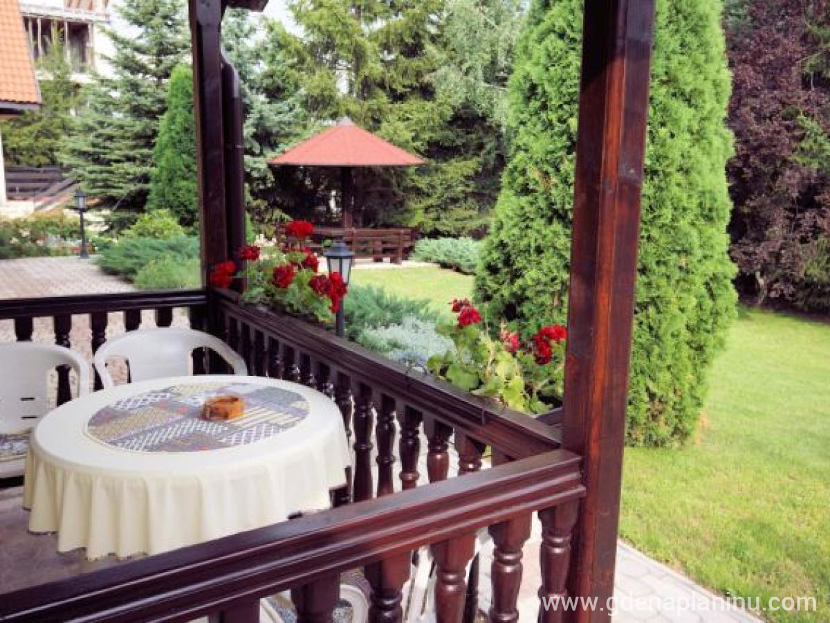 Zlatiborski mir, Частный сектор жилья Zlatibor, Serbia - Terasa