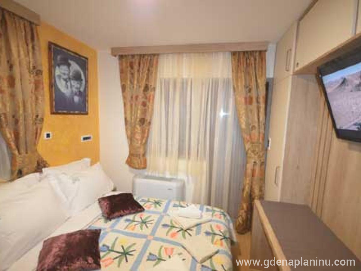 Vila kostić, Magán szállás a községben Zlatibor, Serbia - Apartman 5