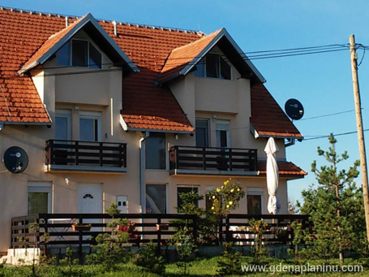 Apartmani M & M, privatni smeštaj u mestu Divčibare, Srbija - slide01