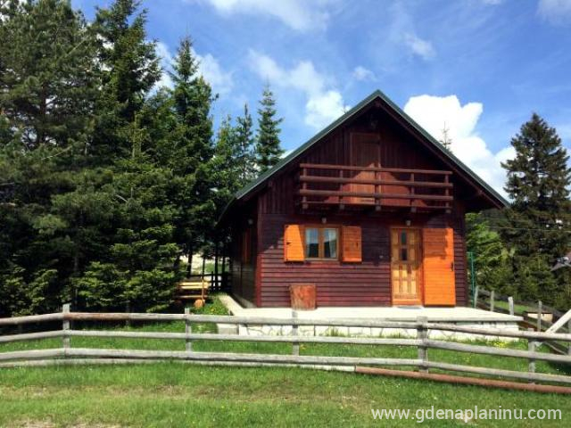 Holiday Home Bella, privatni smeštaj u mestu Žabljak, Crna Gora