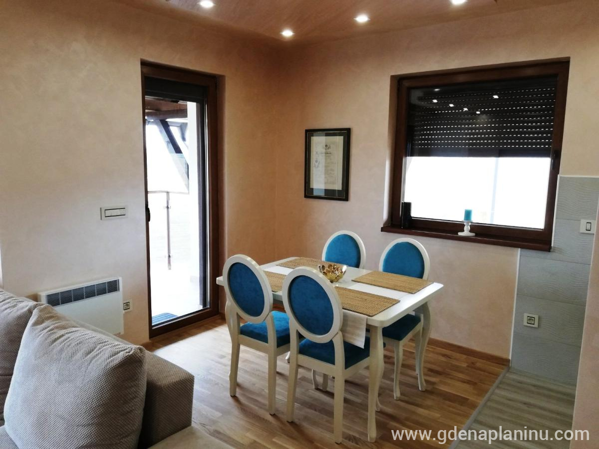 DLT APARTMANI, alloggi privati a Zlatibor, Serbia - 10