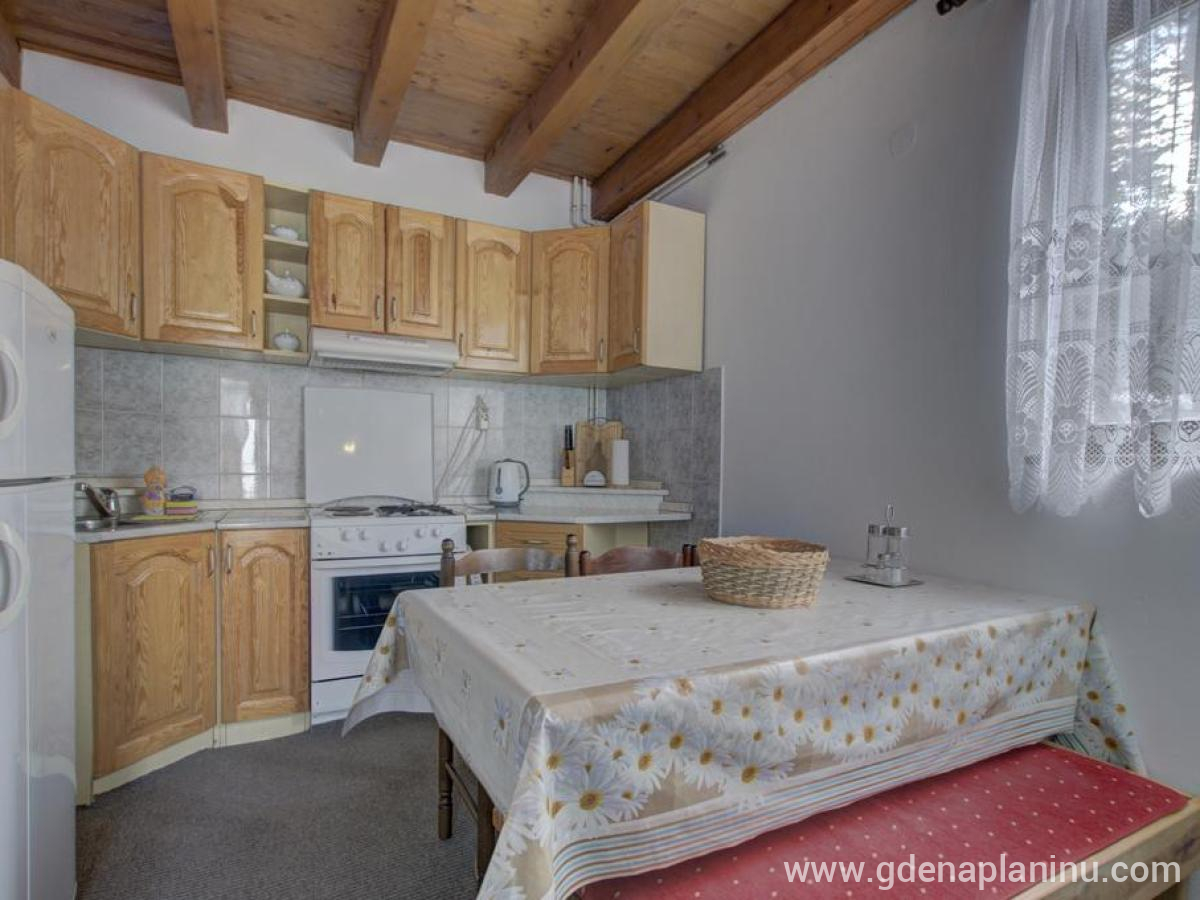 Apartmani Bili, private accommodation in city Jahorina, Bosna and Hercegovina - AG4-1