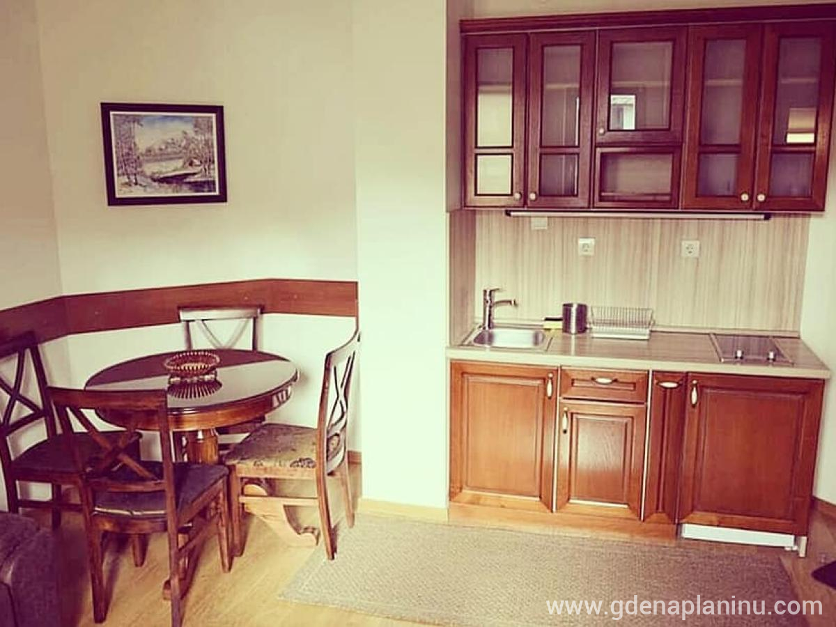 Mećava apartman "Omorika", Magán szállás a községben Kopaonik, Serbia - 82751020_10218680194929017_2858287889240817664_n