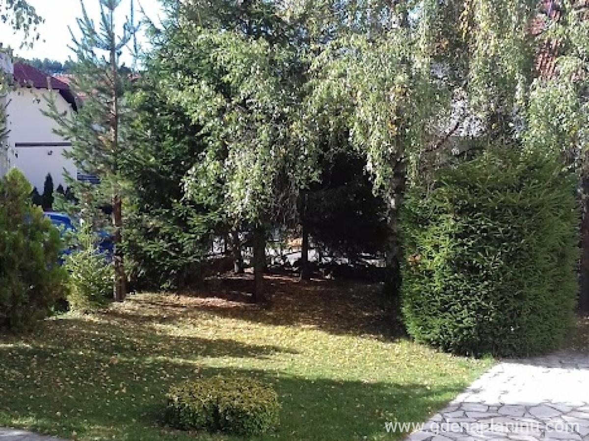 Vila 4 godisnja doba, private accommodation in city Zlatibor, Serbia - 20171009_095200