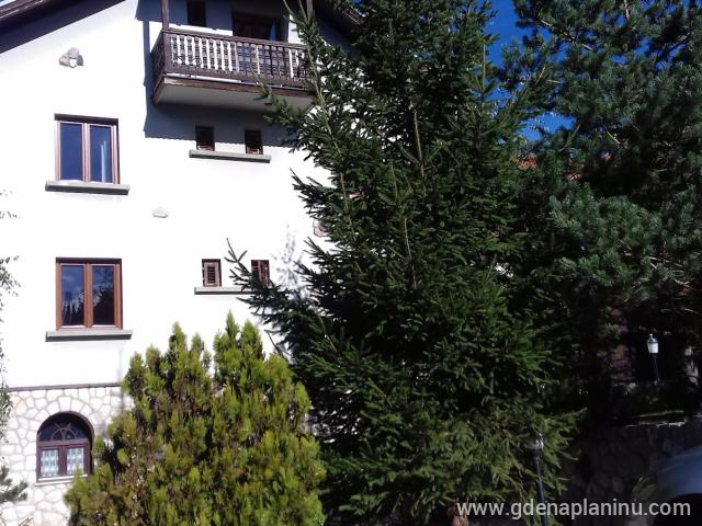 Vila četiri godišnja doba, privatni smeštaj u mestu Zlatibor, Srbija