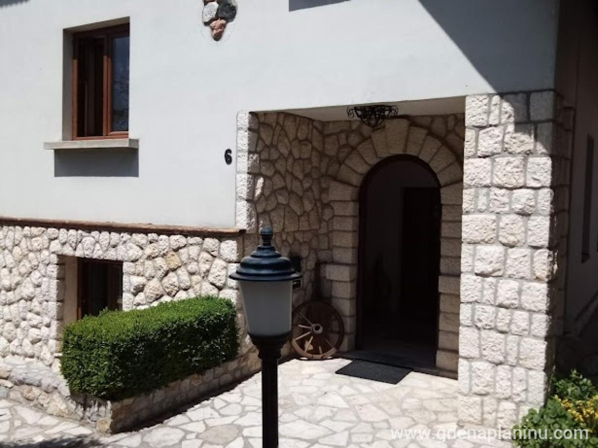 Vila 4 godisnja doba, private accommodation in city Zlatibor, Serbia - IMG_20200607_114435_3
