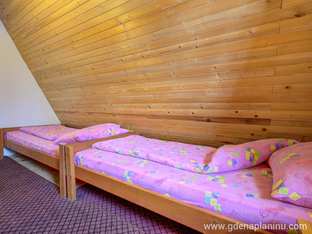 Jahorina Apartmani Dobro, alloggi privati a Jahorina, Bosnia ed Erzegovina - 3
