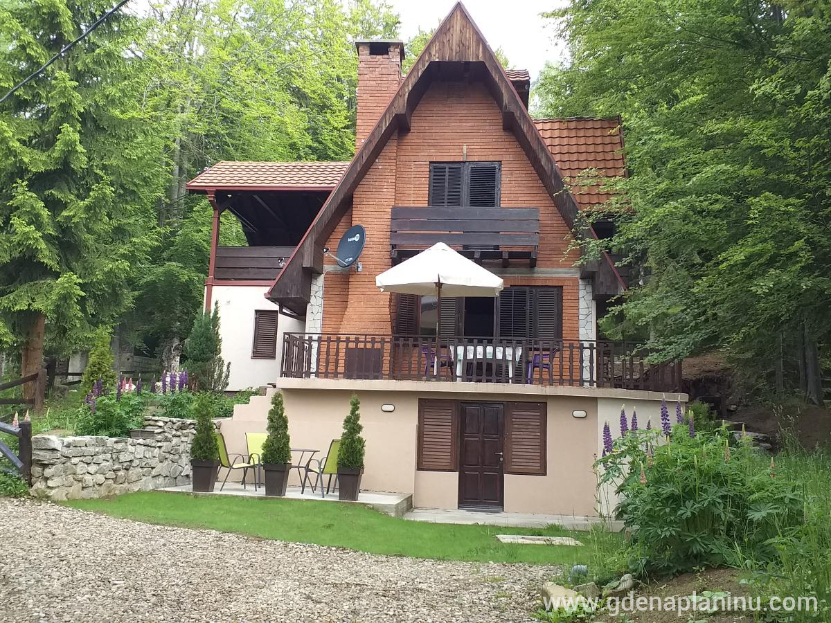 Apartmani Damjan , zasebne nastanitve v mestu Vlasinsko jezero, Serbia - 20210620_080731
