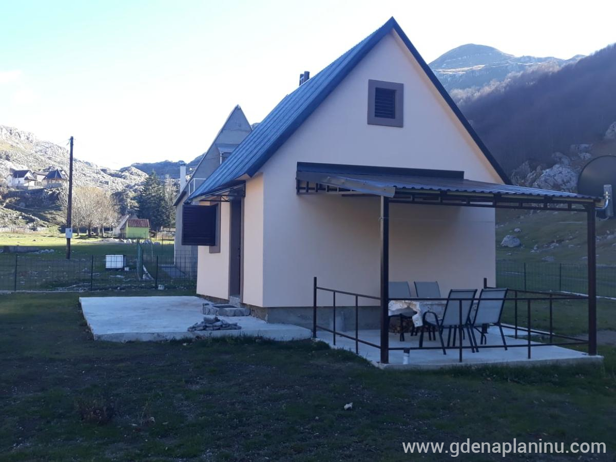 Vikendica Mokra, zasebne nastanitve v mestu Podgorica, Črna gora - 264931984_102770292264876_9216019104395142283_n