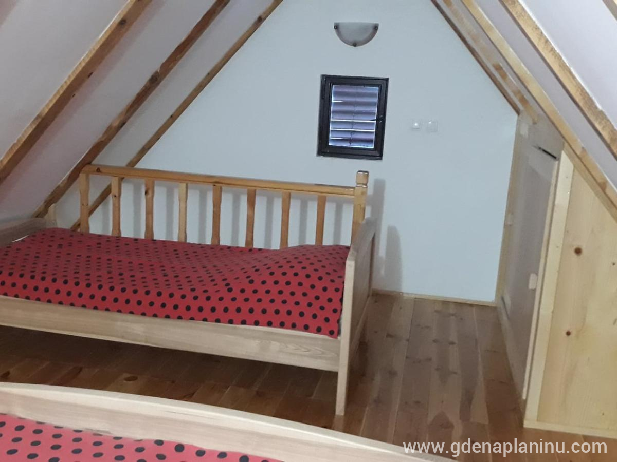 Vikendica Mokra, zasebne nastanitve v mestu Podgorica, Črna gora - 264937269_102771605598078_1740027992416224785_n