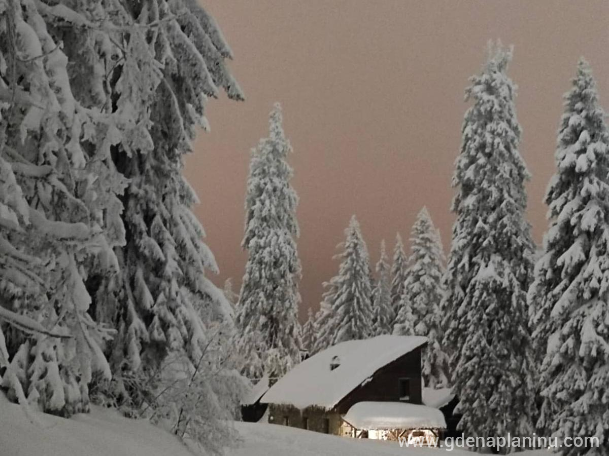 Planinska kuća Ana M Jahorina, privatni smeštaj u mestu Jahorina, Bosna i Hercegovina - IMG_20211218_221815_179