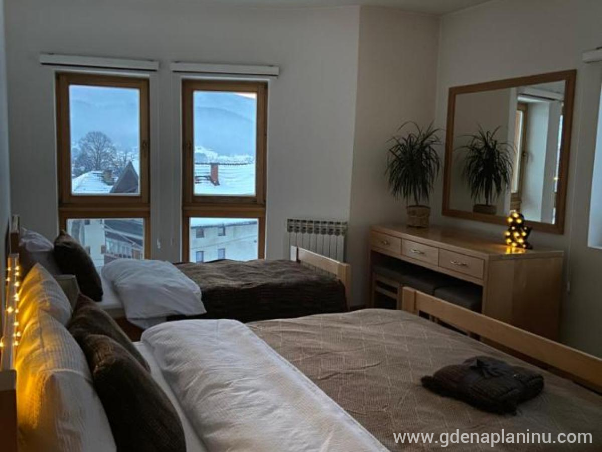 Apartment '84, privat innkvartering i sted Pale, Bosnia og Hercegovina - 333161102