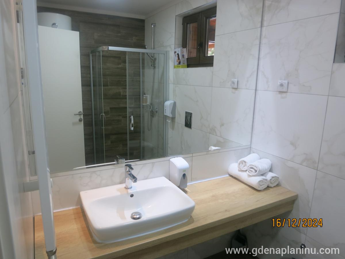 Apartman Pinetta Zlatibor, alloggi privati a Zlatibor, Serbia - IMG_0964