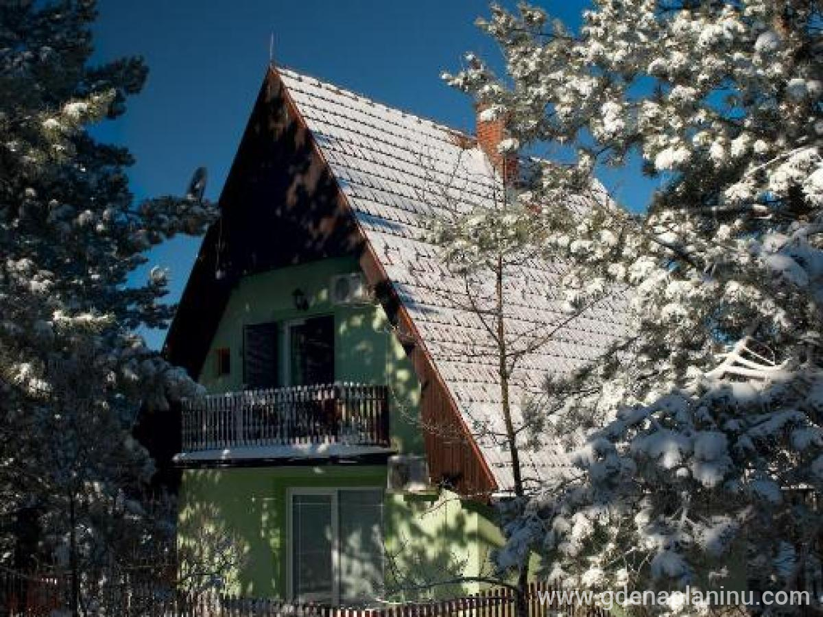 Apartmani MIR Divcčibare, privat innkvartering i sted Divčibare, Serbia - Green House zima