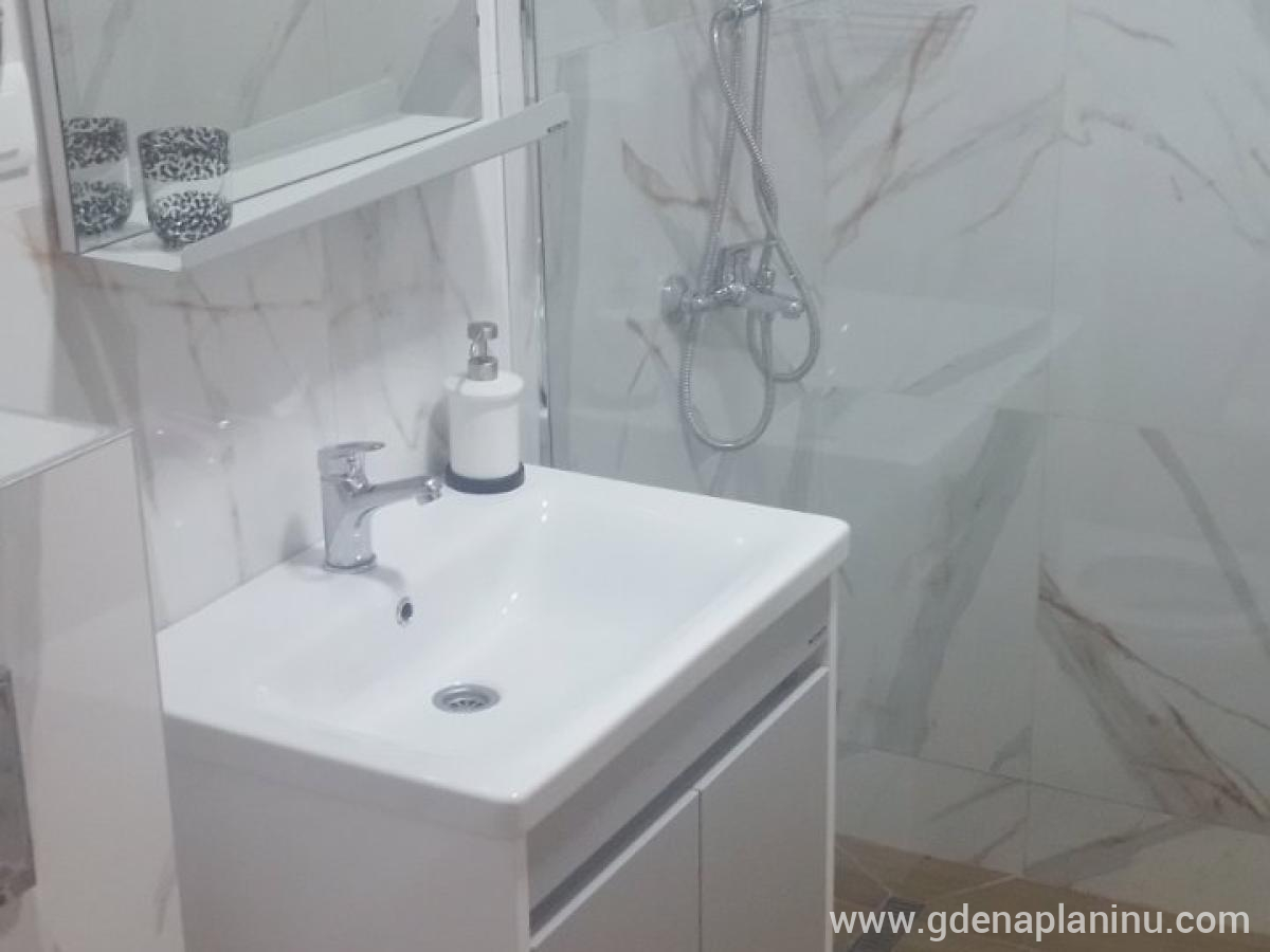 Apartman A&B, Magán szállás a községben Zlatibor, Serbia - IMG-66b26af2a2488955cc8ea9968261783f-V