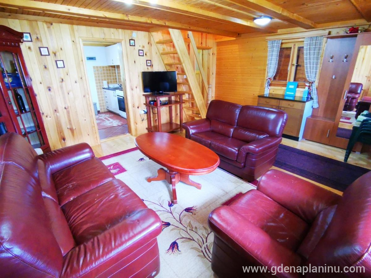 Holiday Home Bella, private accommodation in city Žabljak, Montenegro - IMG_20220701_125848